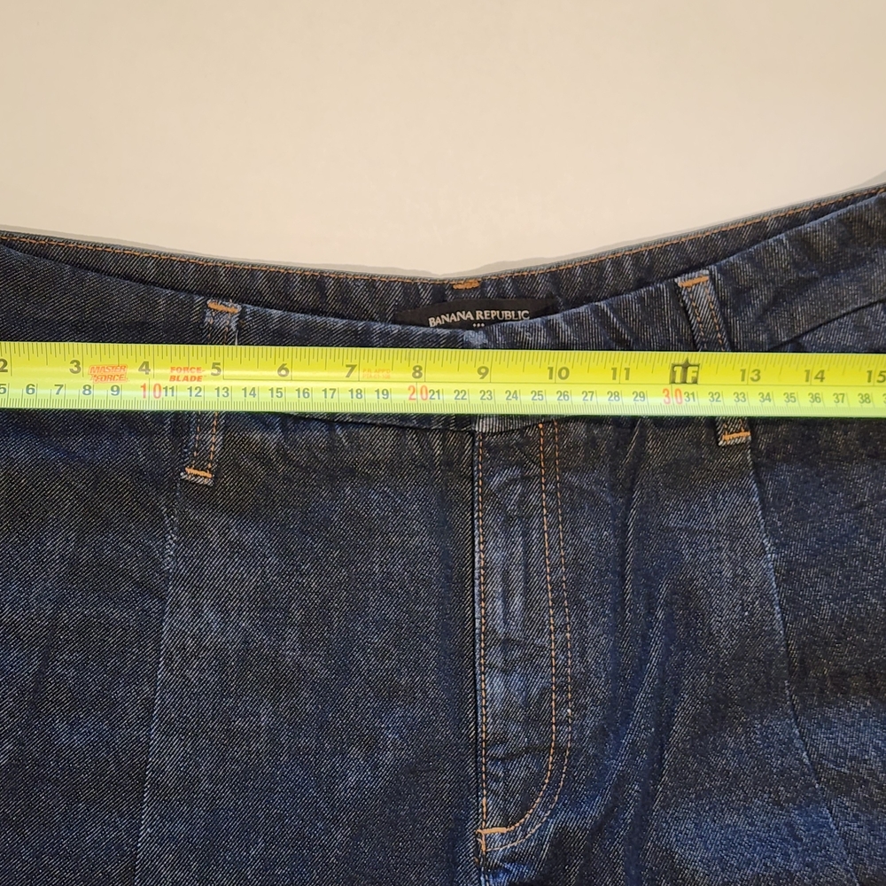 Banana Republic Mid-rise Sttaight Denim Size 8 - Picture 2 of 7